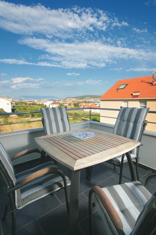 Apartmani Mane Trogir Exterior photo